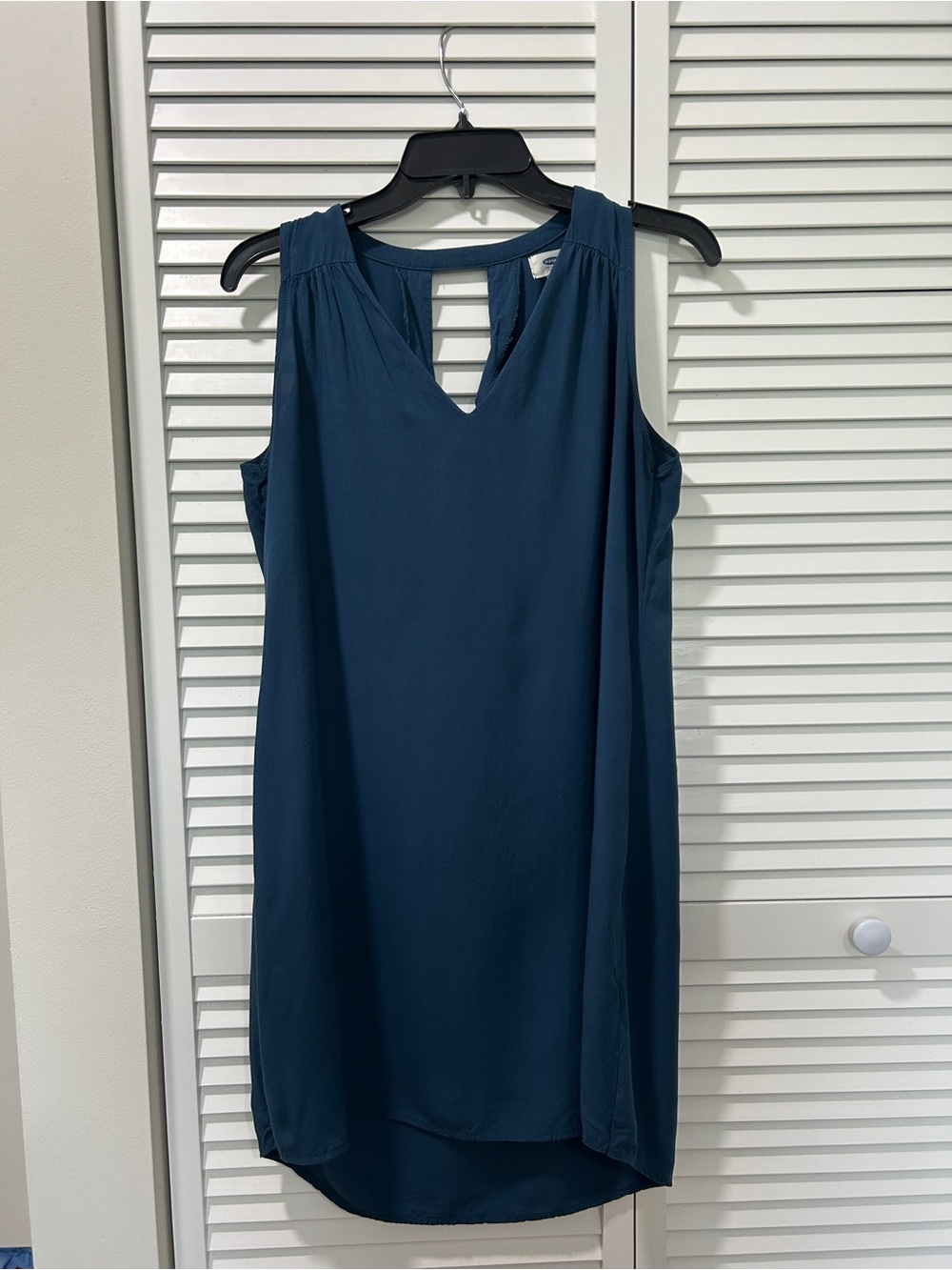 Old Navy Blue Sleeveless V-Neck Dress